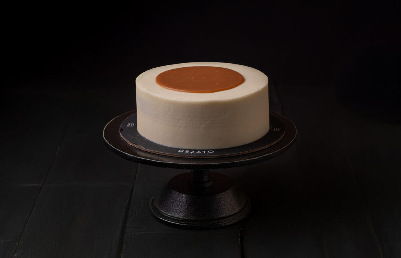Caramel Eclair